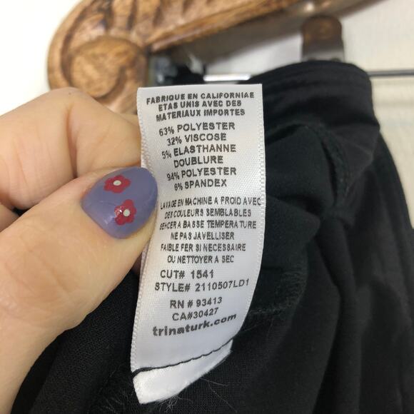 Trina Turk Ankle Pants Black Hem Vent Slit Clean Lines Classic Trouser Slack 10 - Picture 7 of 8